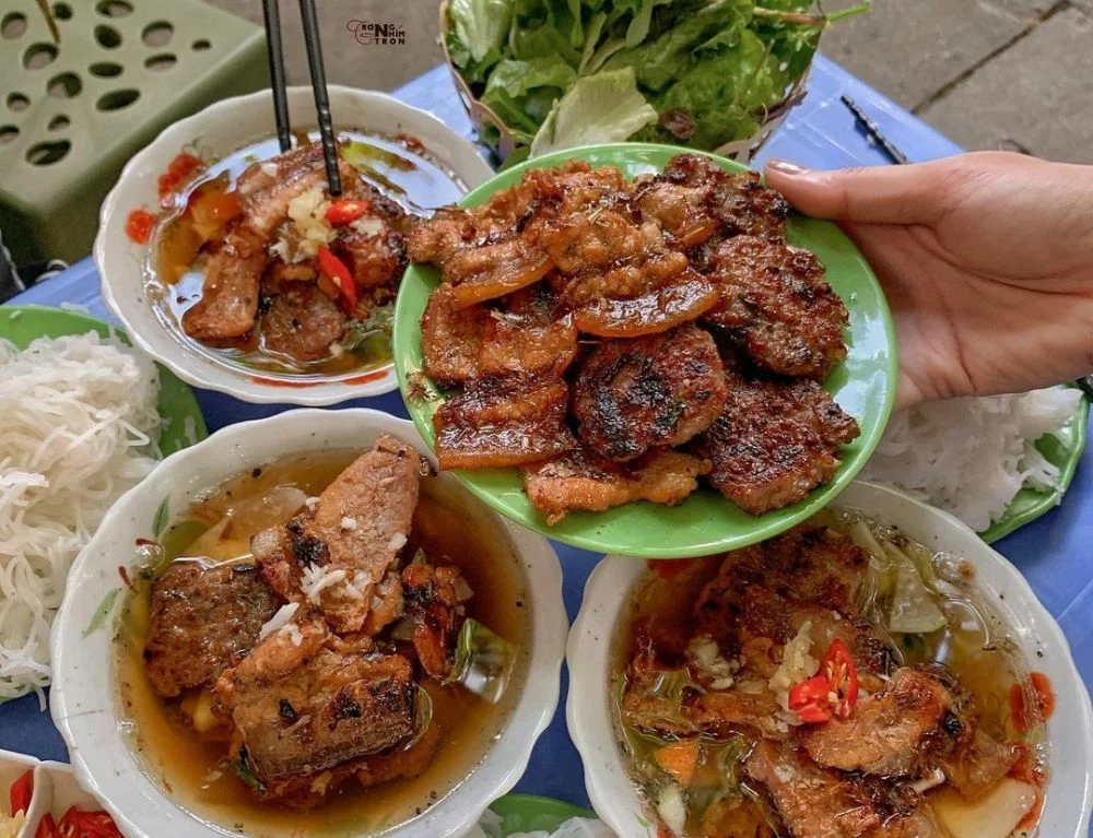 Bun cha is an iconic street food of Hanoi