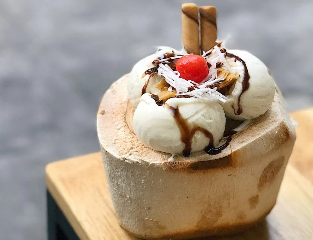 This tropical dessert is a familiar indulgence along Vietnam’s beaches