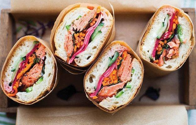 banh-mi-25-captures-tourists’-impression-by-silky-pate