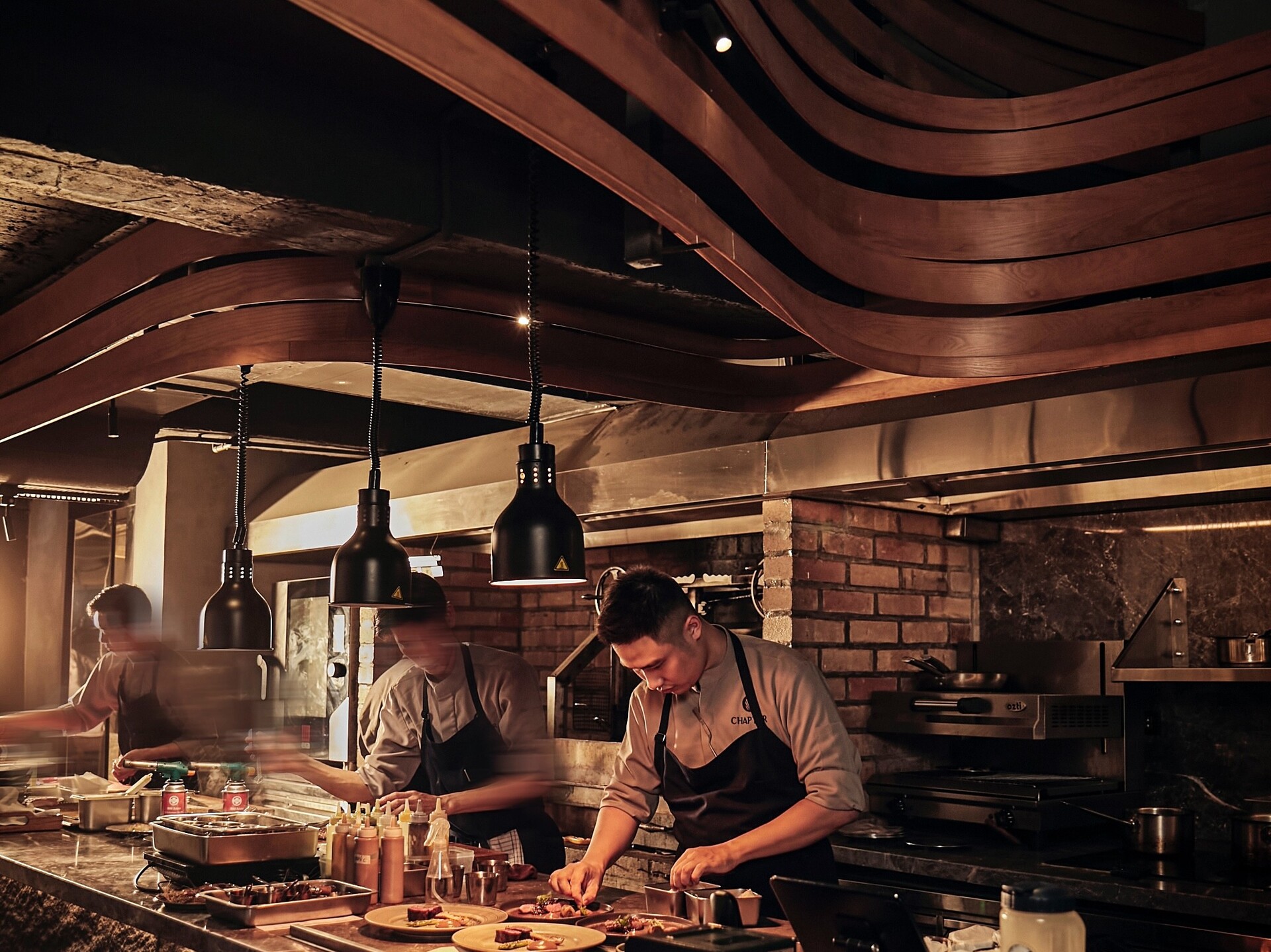 watching-fresh-ingredients-prepared-sparks-appetite-and-heightens-hunger-naturally-open-kitchen