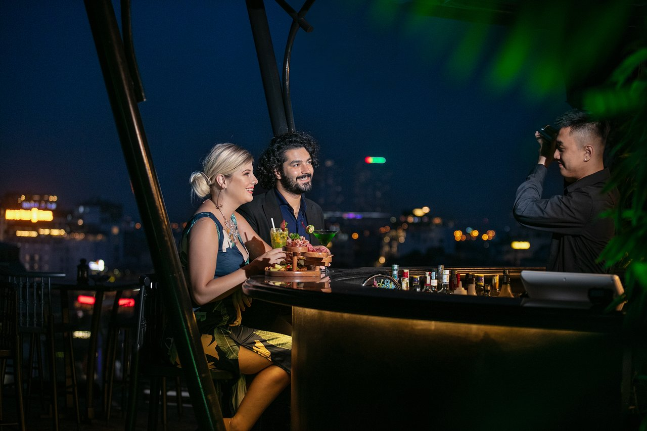 Nightlife Experience at O' Sky Rooftop Bar