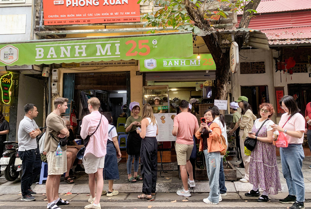 Banh Mi 25 in Hanoi