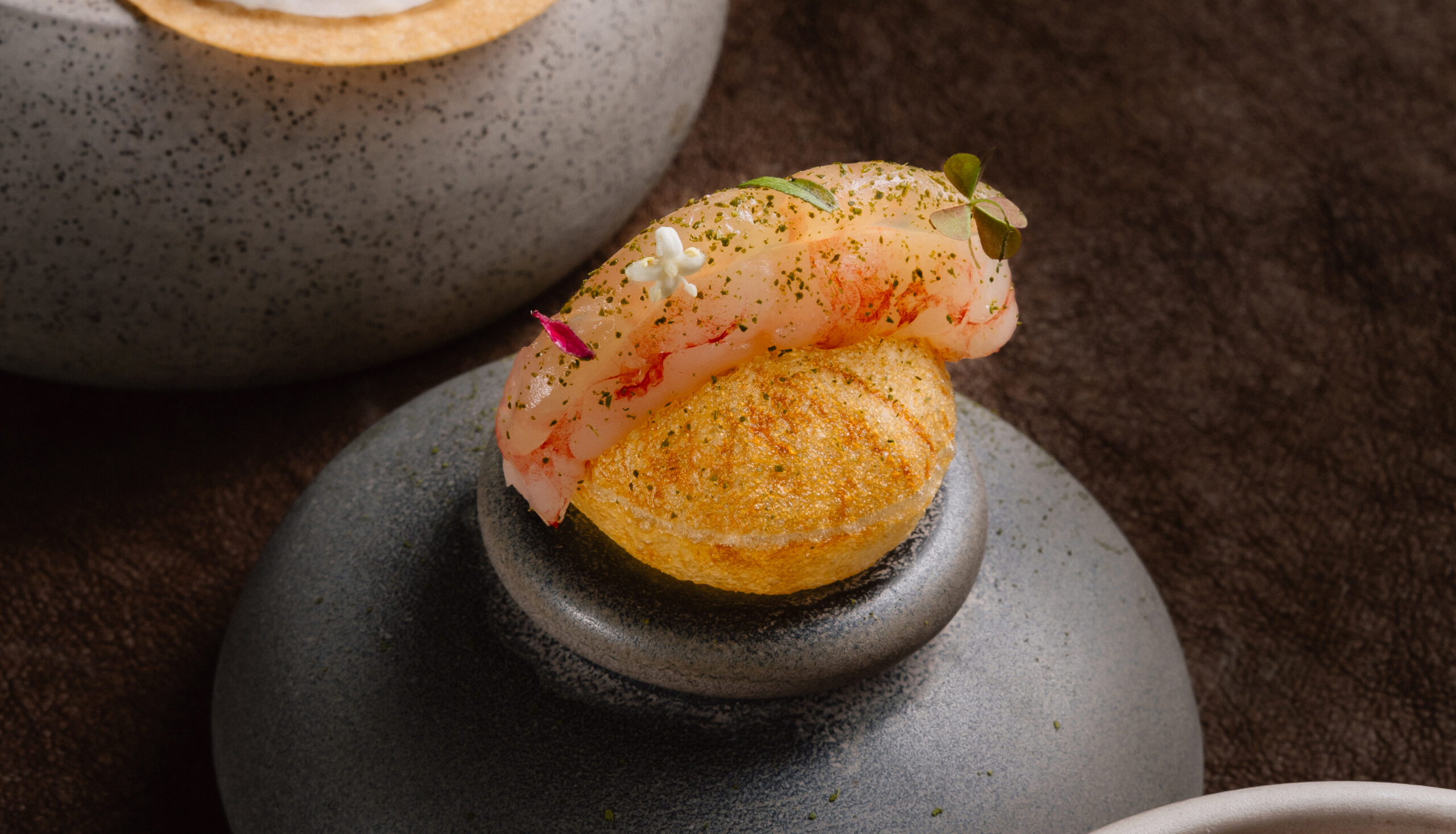 chapter-dining-grill-hanoi-luxury-ambiance-scaled