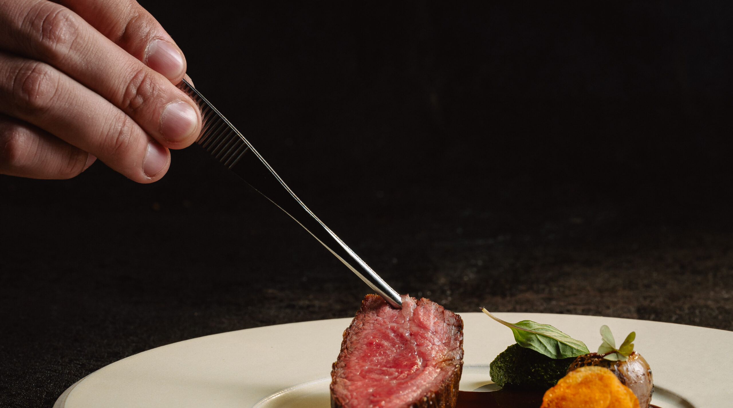 chapter-hanoi-art-of-plating-craftsmanship-scaled