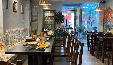 mau-restaurant-hanoi-vietnamese-flavors