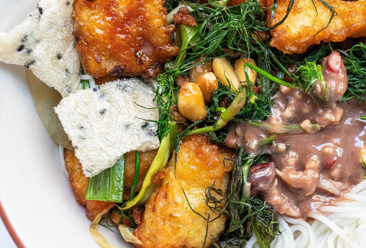 modern-vietnamese-culinary-artistry-hanoi
