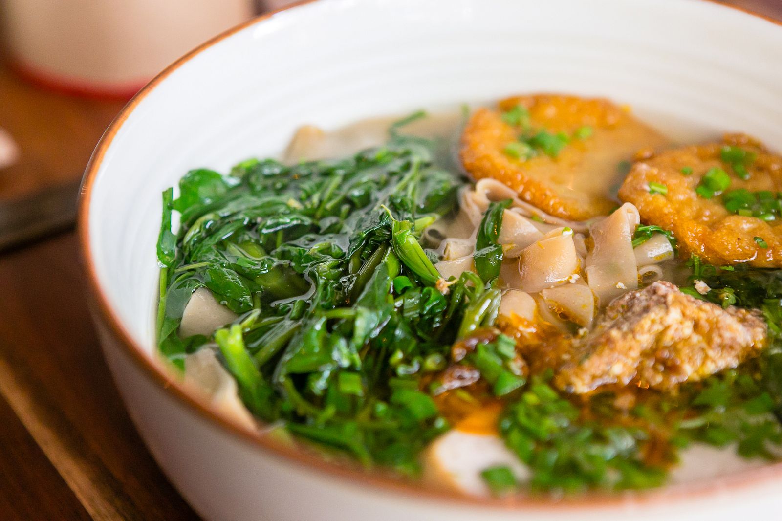 the-local-soul-reimagined-by-talented-chefs-in-chapter-dining-crab-noodle