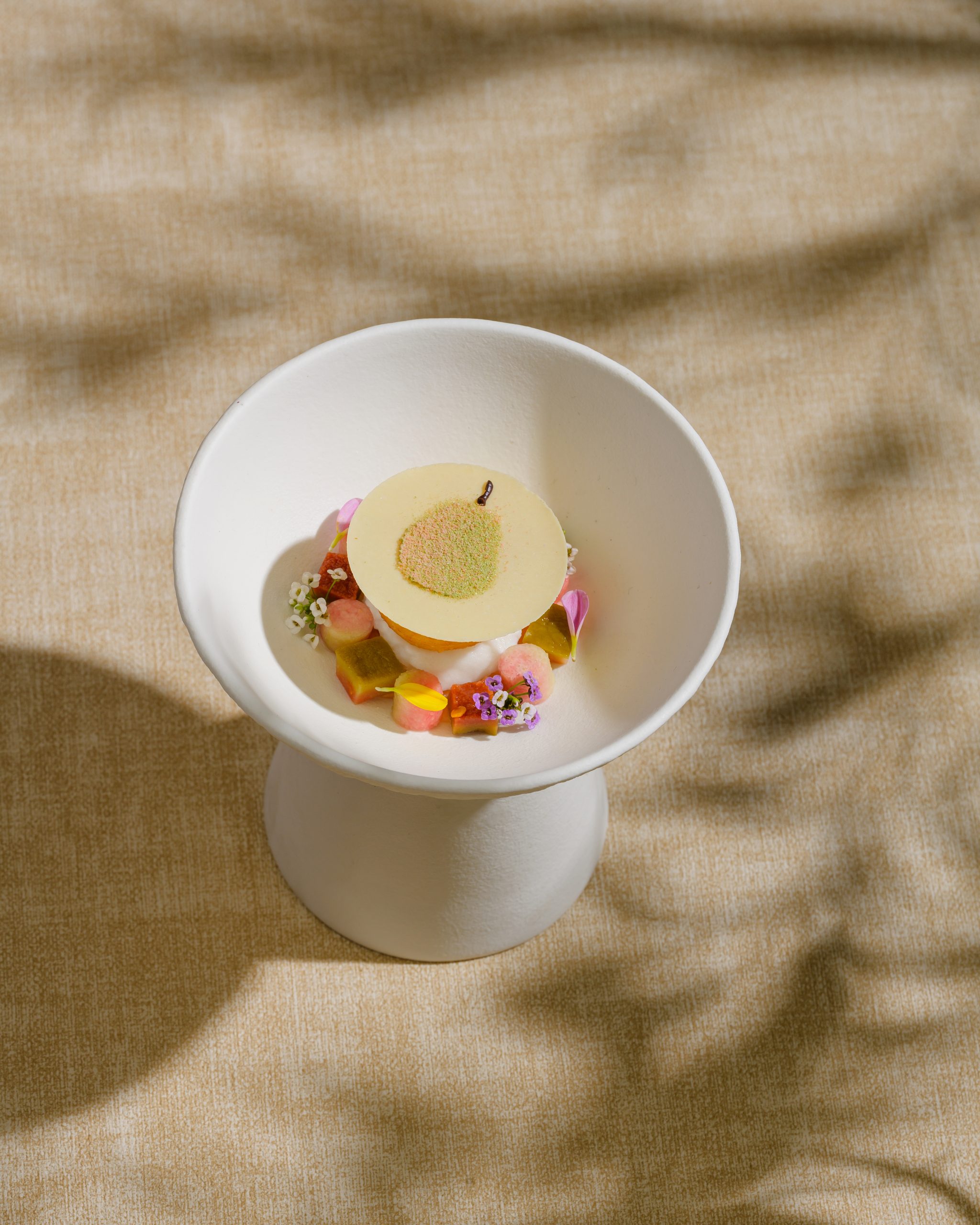 Guava in fine dining showcasing the seasonal flavors of contemporary Vietnamese cuisine