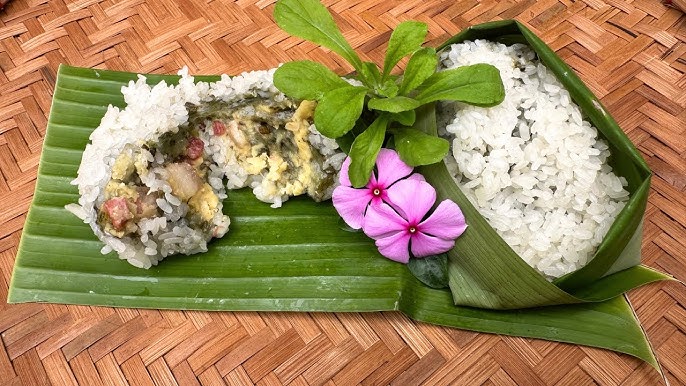 Travelers enjoying xoi khuc and exploring Hanoi food culture