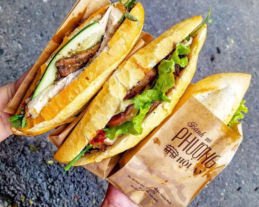 Famous Hội An Vietnamese bánh mì served with fresh local ingredients