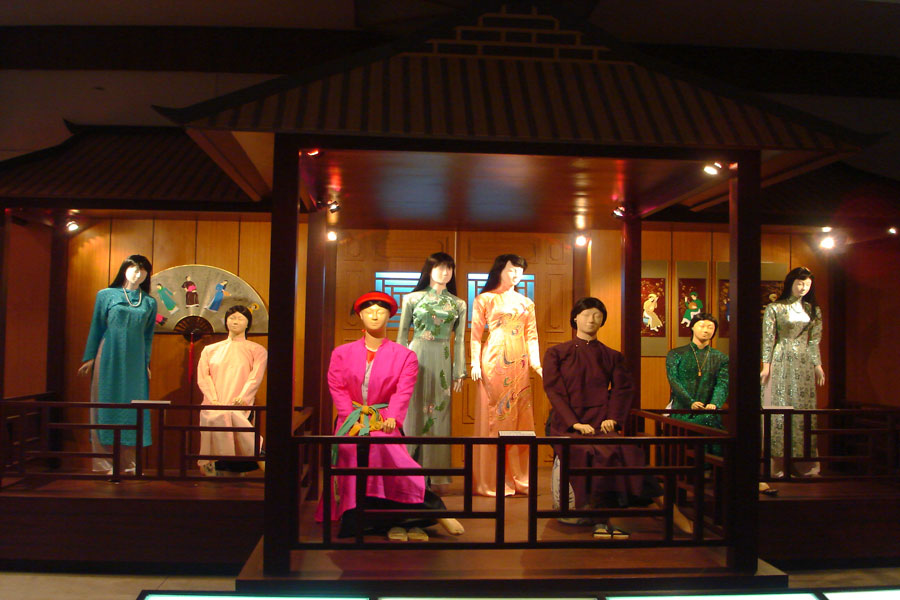 Traditional clothing exhibition at the Vietnamese Women’s Museum in Hanoi