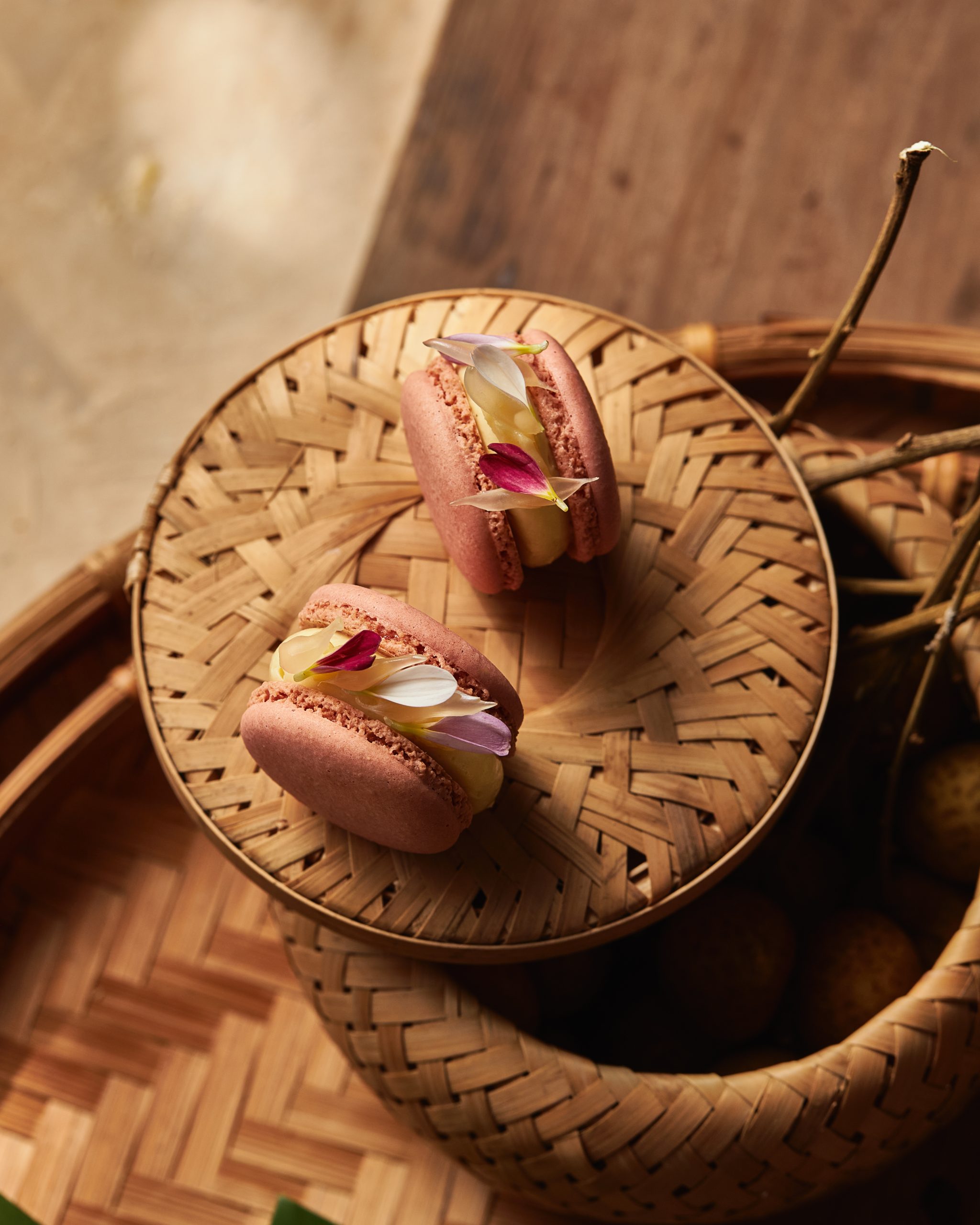 Jasmine-flavoured cream surrounds a pomelo jelly centre inside Chapter’s macaron. 